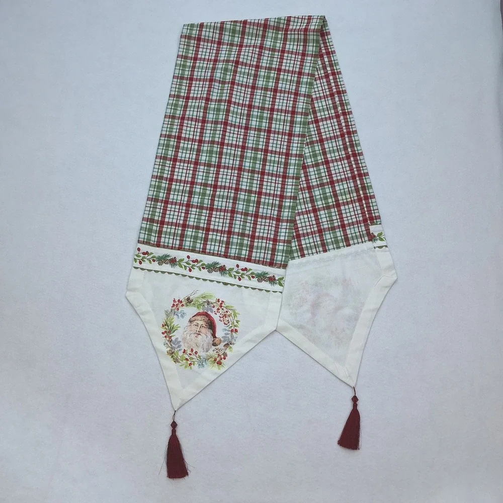 Kay Dee‎ Designs Table Runner Red Green Plaid Christmas Santa Tassels